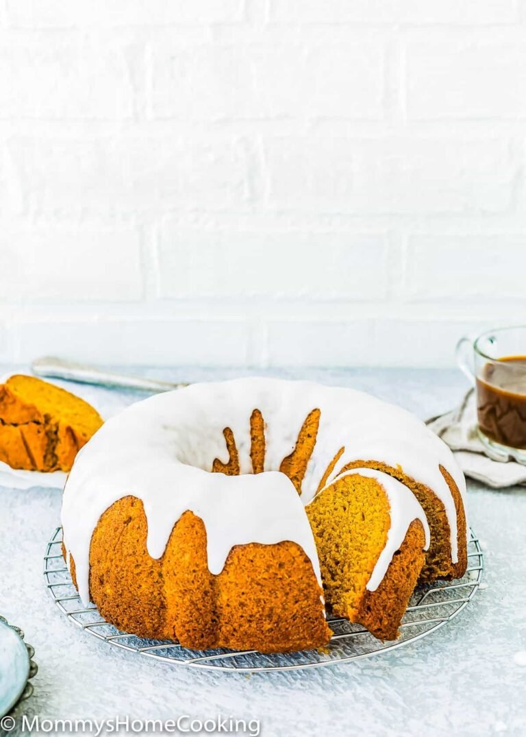 Eggless Pumpkin Cake